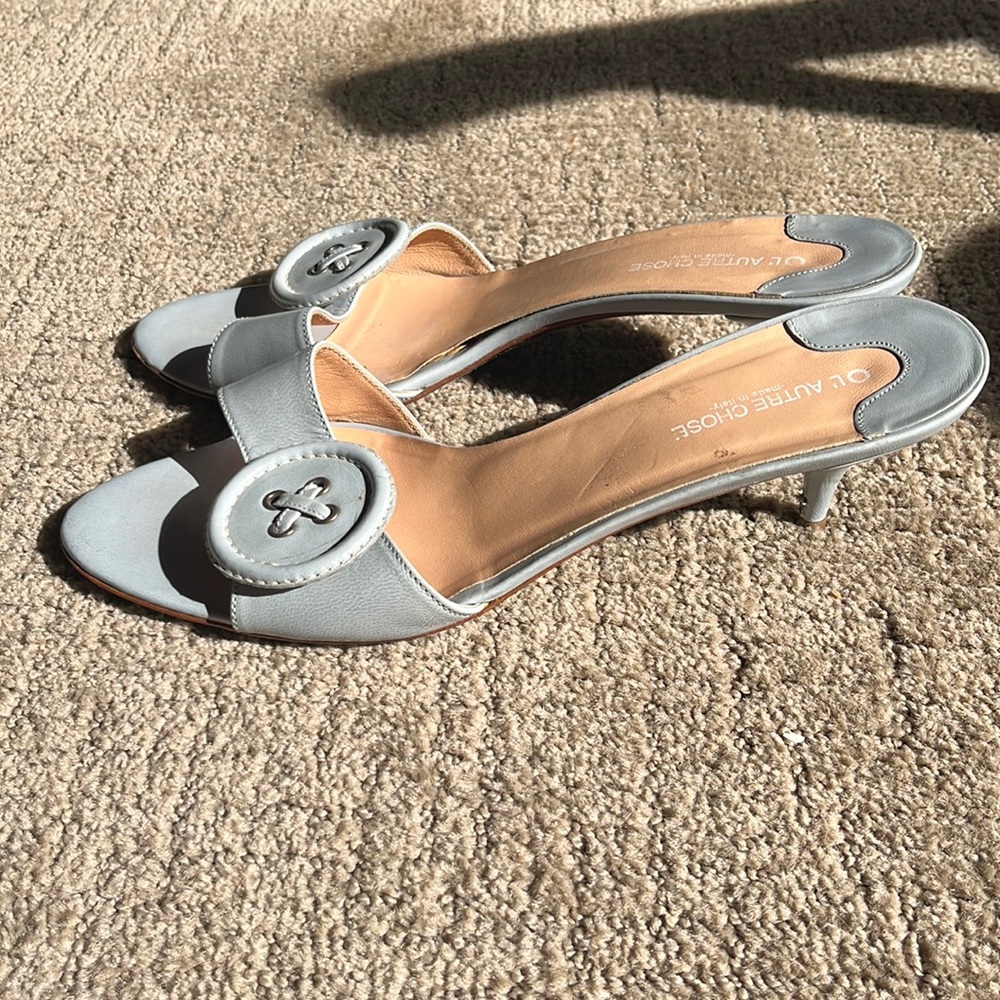 Vintage Baby Blue Kitten Heels